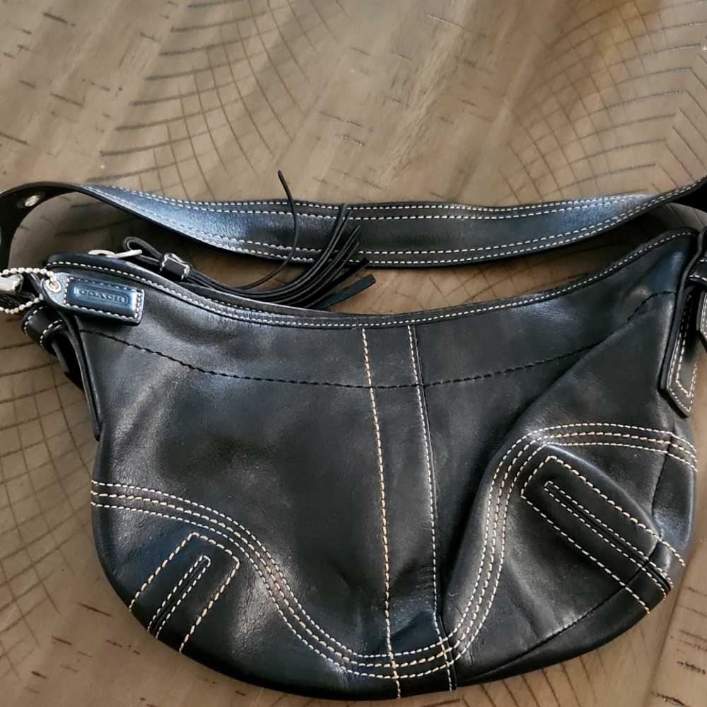 COACH leather vintage shoulder bag